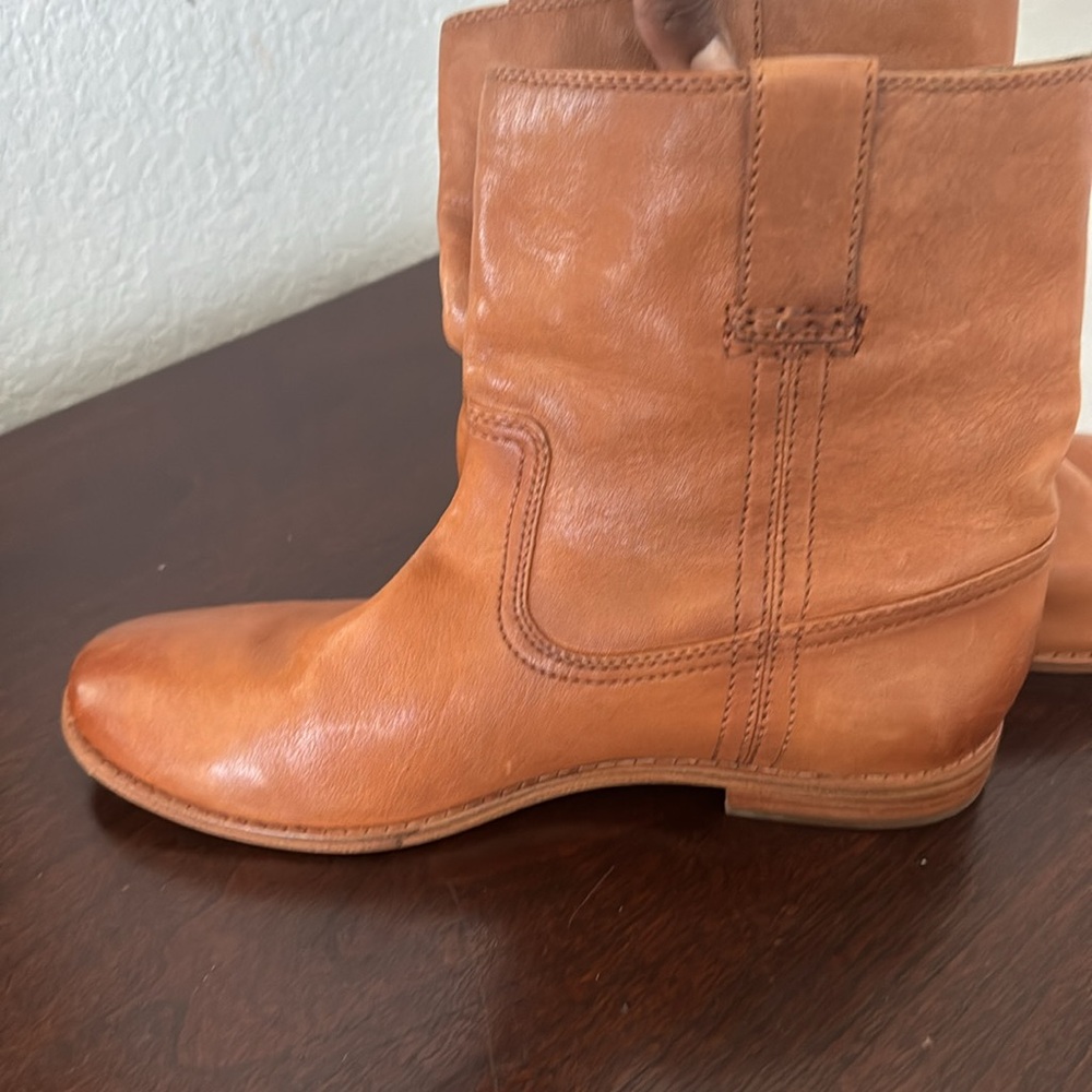 Excellent Condition Boots! - image 2